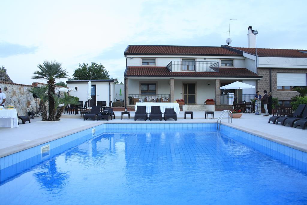 Villa Genny Altamura Luaran gambar